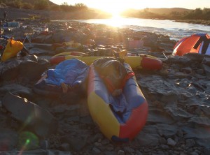 Sleeping out at Hellsgate Orange River.    